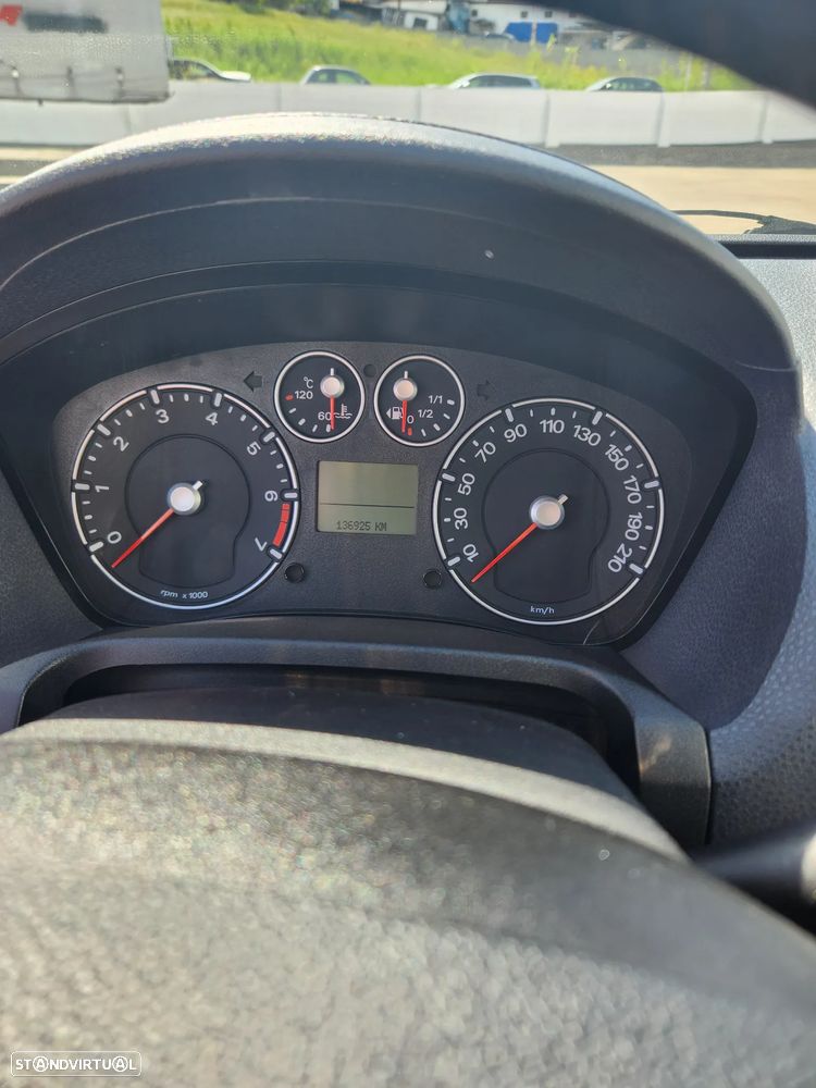 Ford Fiesta 1.4 Ghia Durashift EST - 14
