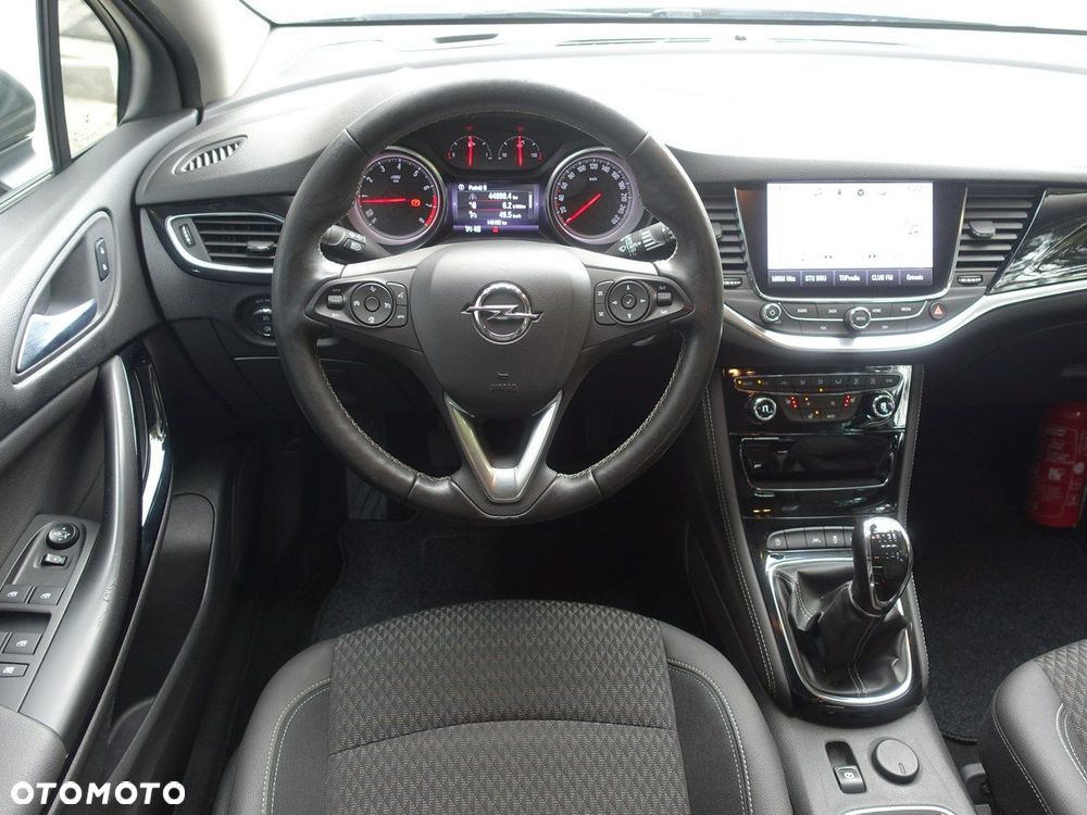 Opel Astra 1.4 Turbo Start/Stop Innovation - 12