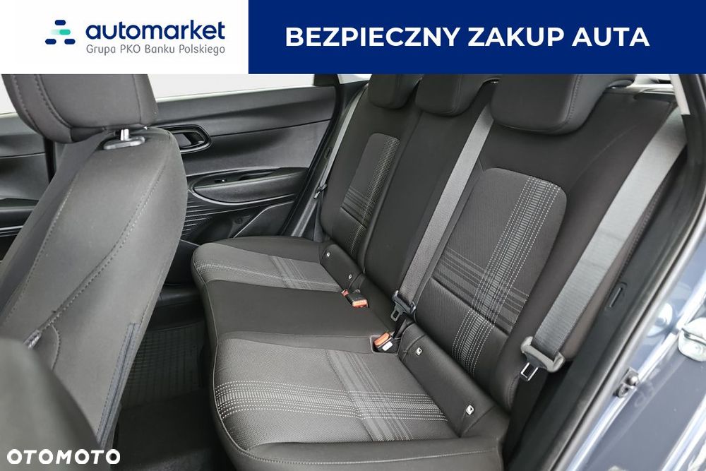 Hyundai i20 1.2 Pure - 12