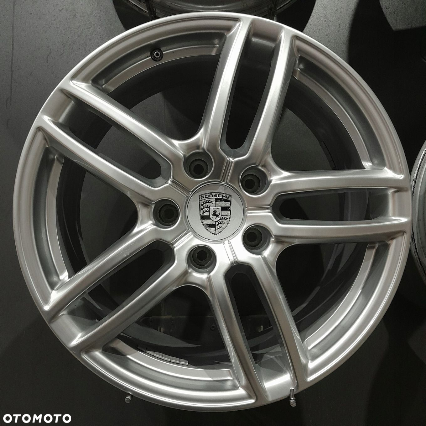 Felgi 19 5x130 Porsche Cayenne 7P OE F504080-1B - 4