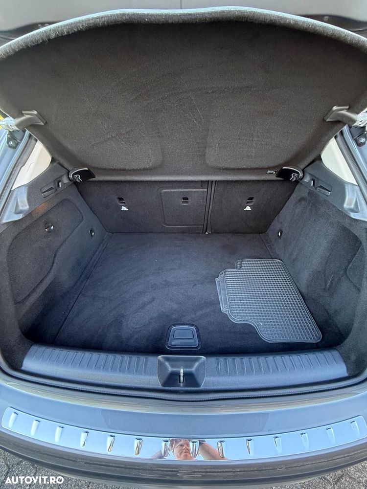 Mercedes-Benz GLA 200 7G-DCT Urban - 6