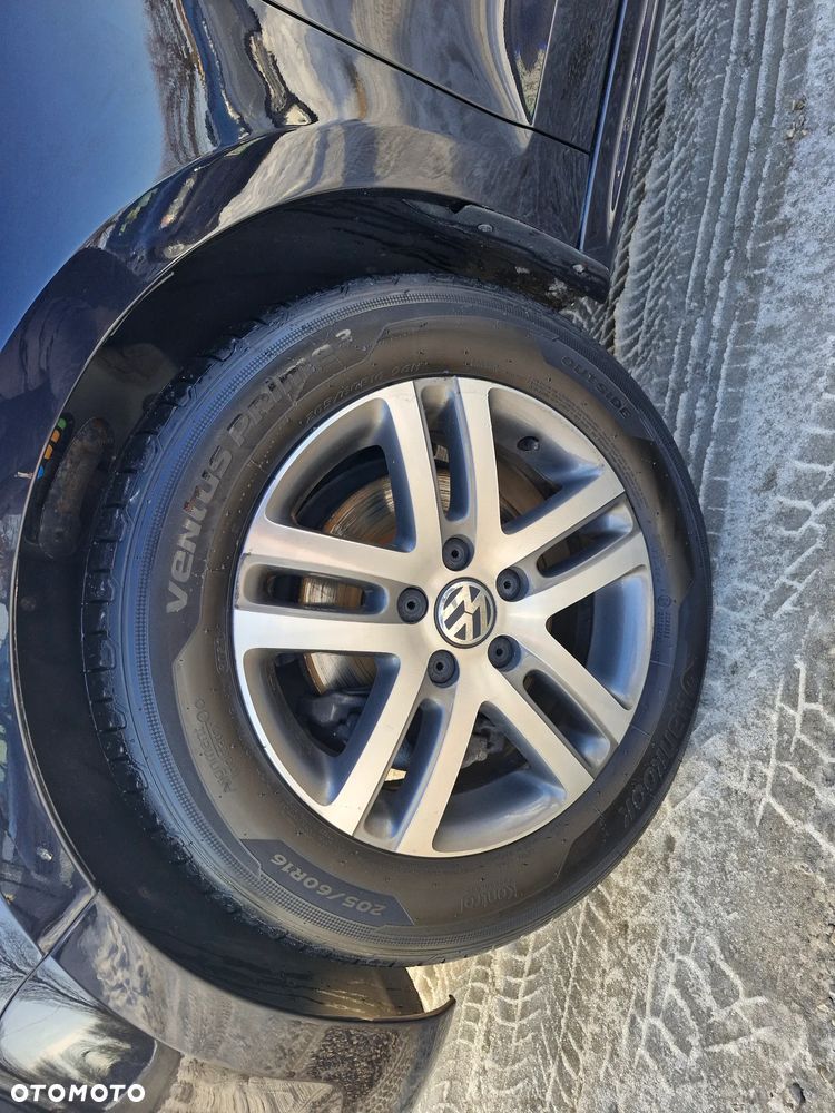 Volkswagen Jetta - 28