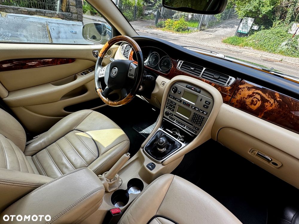 Jaguar X-Type 2.0 D Executive - 20