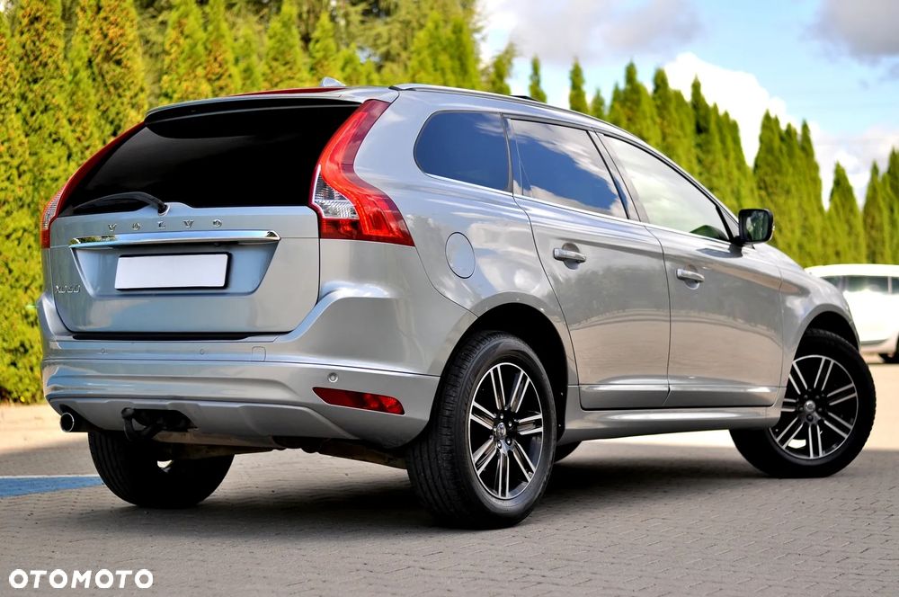 Volvo XC 60 D4 Geartronic Summum - 17