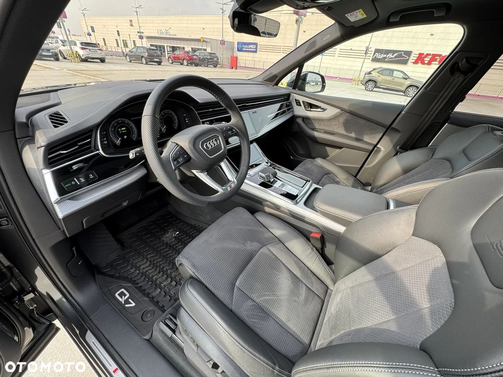 Audi Q7 - 16