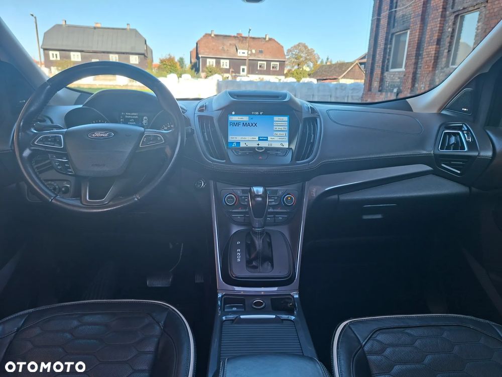 Ford Kuga 2.0 TDCi 4x4 Vignale - 18
