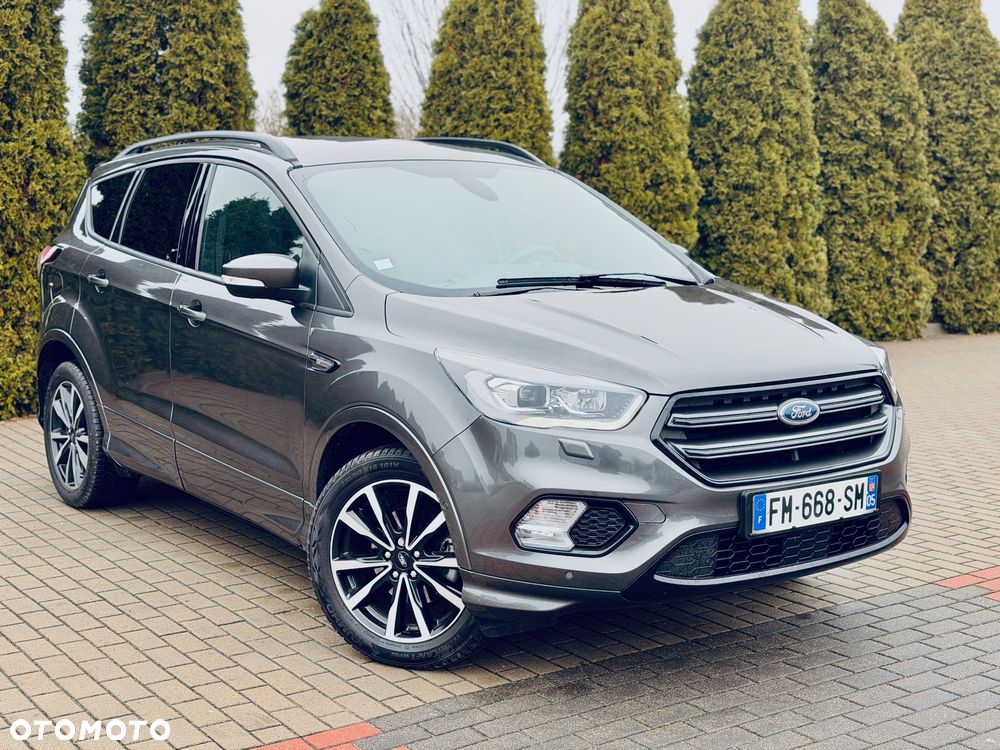 Ford Kuga 1.5 EcoBoost 2x4 ST-Line - 18