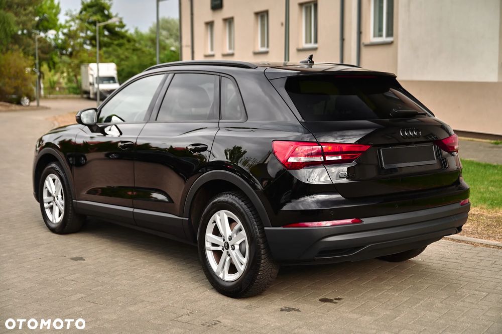 Audi Q3 35 TFSI S tronic - 10