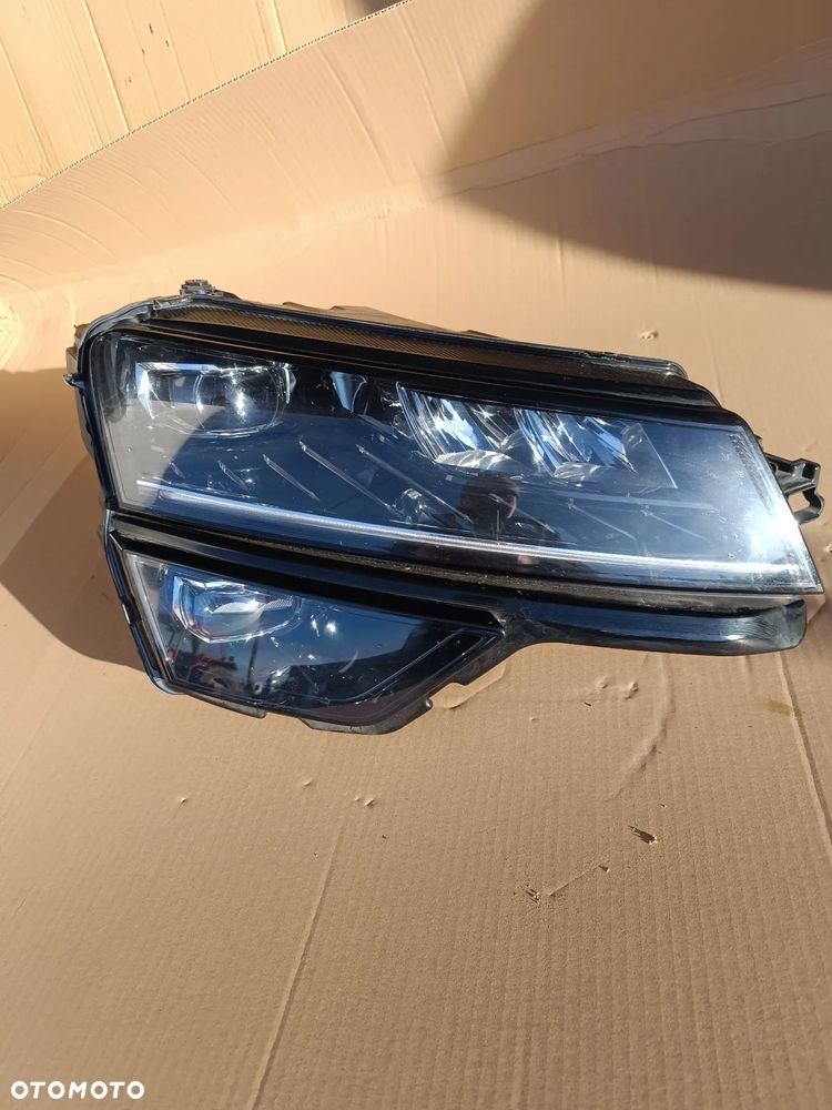 Skoda Karoq  lampa Full Led 57B941016B - 1