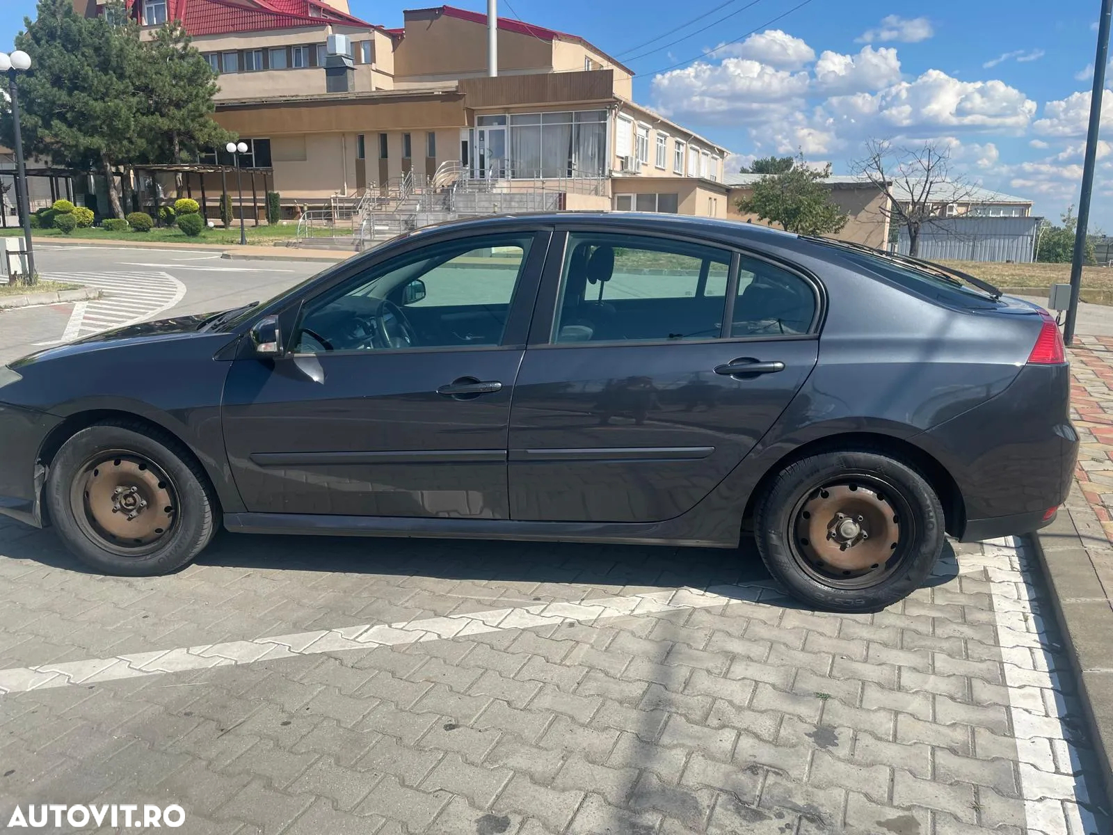 Renault Laguna 1.5dCi Expression - 8