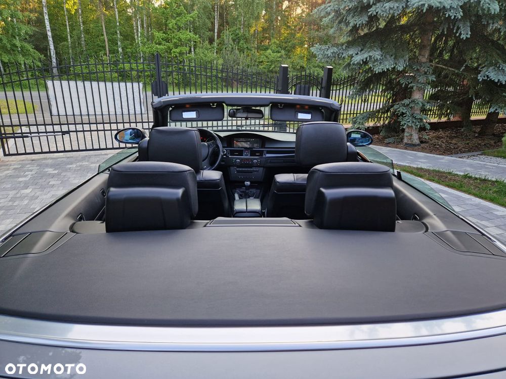 BMW Seria 3 325i - 14