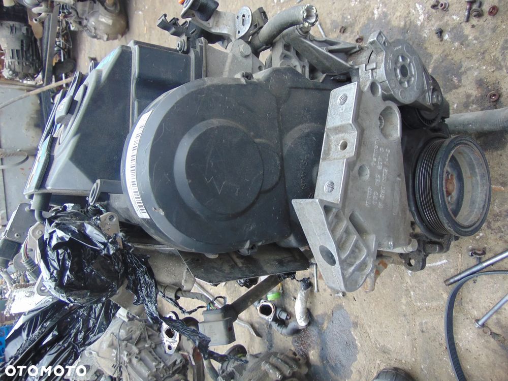 Silnik VW golf 5 Leon 2 1,9 TDI BLS Z wtryskiwaczami - 6