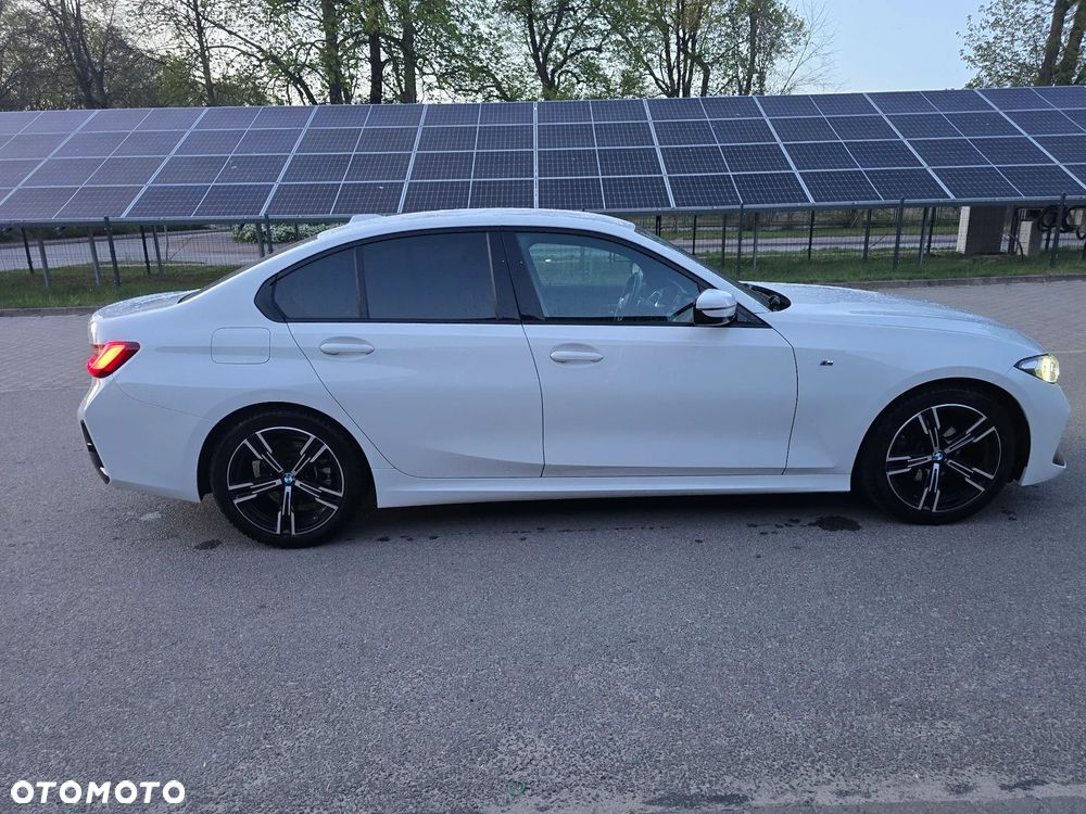 BMW Seria 3 318i M Sport - 6