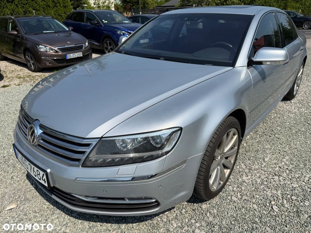 Volkswagen Phaeton 4.2 V8 4MOTION Automatik (5 Sitzer) - 11