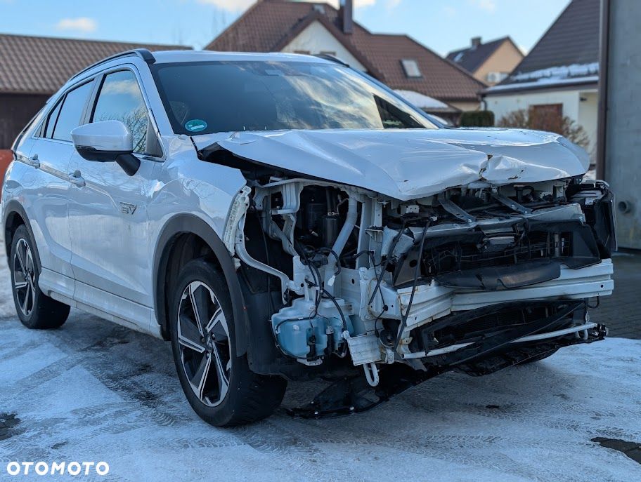 Mitsubishi Eclipse Cross - 14