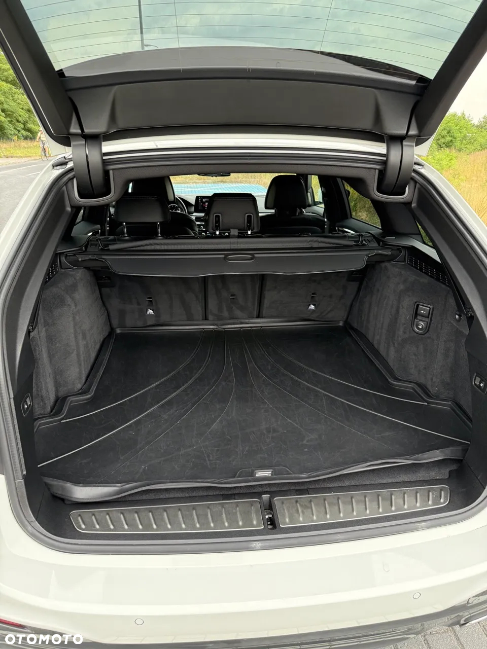BMW Seria 5 540d xDrive - 14