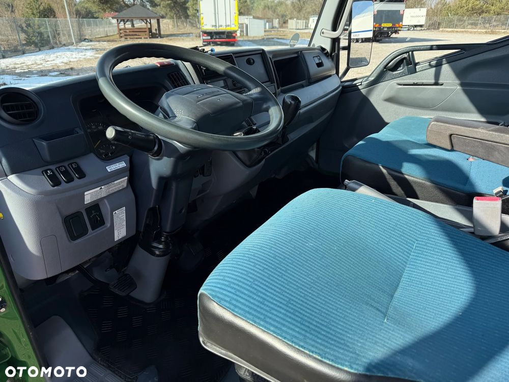 Mitsubishi CANTER FUSO - 19