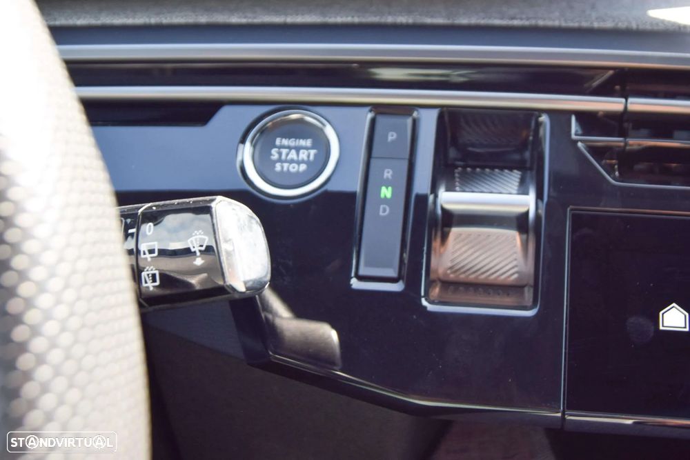 Peugeot E-5008 73 kWh GT - 34