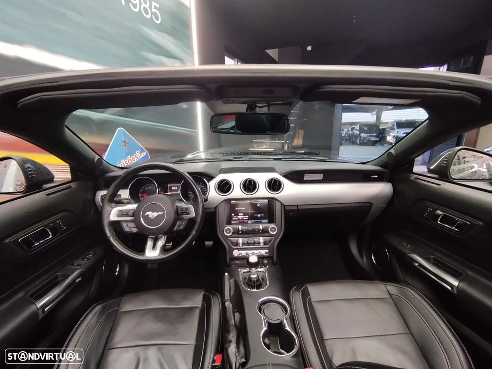 Ford Mustang 2.3i EcoBoost - 19