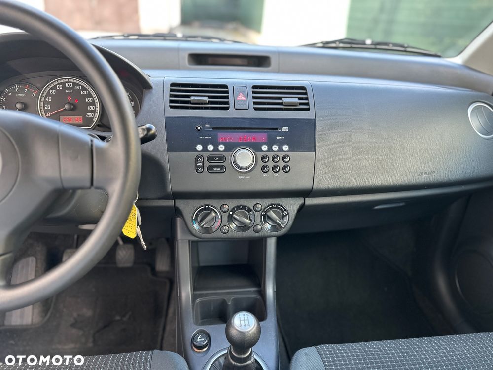 Suzuki Swift 1.3 Comfort - 14