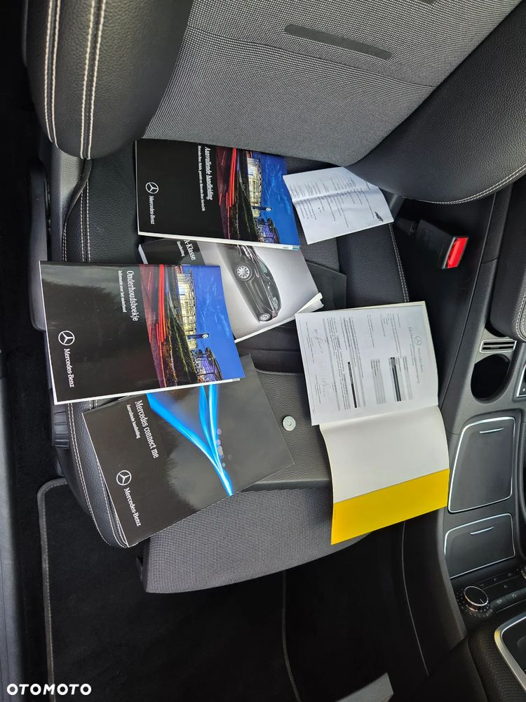 Mercedes-Benz Klasa A 180 d 7G-DCT Urban - 18