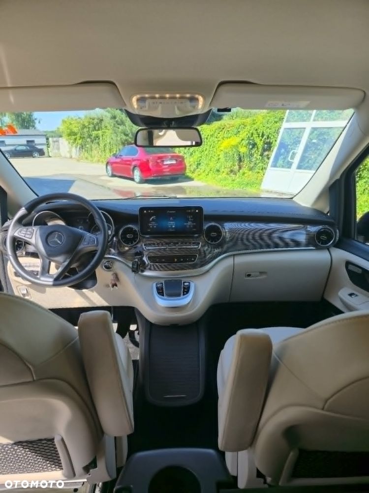 Mercedes-Benz Klasa V 300 d 4-Matic Avantgarde 9G-Tronic (d³ugi) - 8
