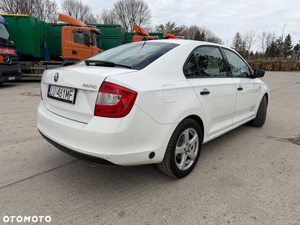 Skoda RAPID 1.2 Active Max - 4