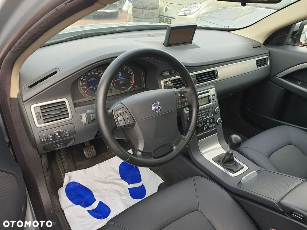 Volvo V70 - 11