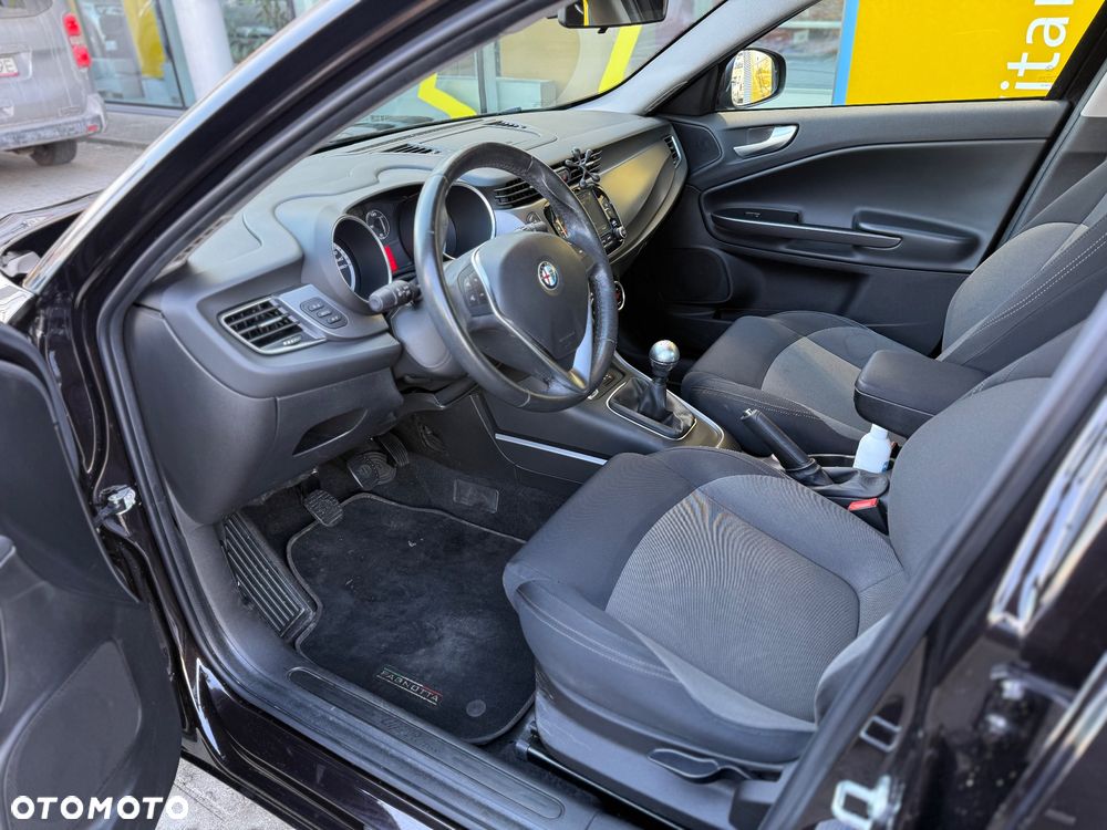 Alfa Romeo Giulietta 1.6 JTDM 16V Business - 11
