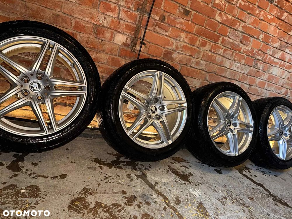 Koła zimowe Goodyear 245/45r18 Skoda/Vw/Audi Bardzo ładne - 1