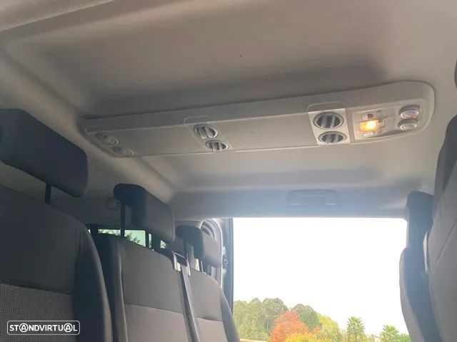 Peugeot Traveller 2.0 BlueHDi L3H1 Active Long - 26