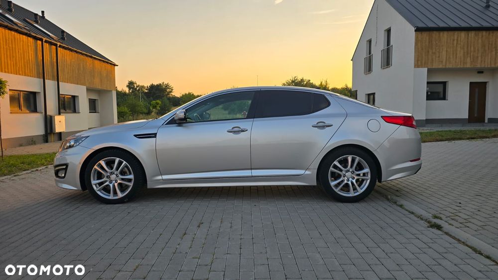 Kia Optima 1.7 CRDI EcoDynamics Edition 7 - 10