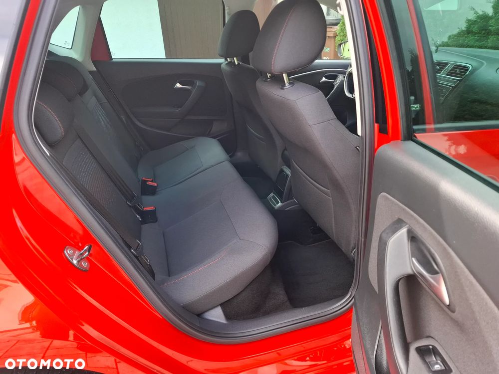 Volkswagen Polo - 18