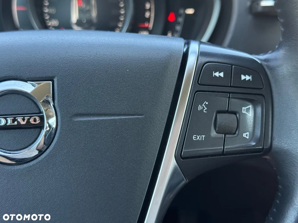 Volvo V40 D2 Geartronic Momentum - 29