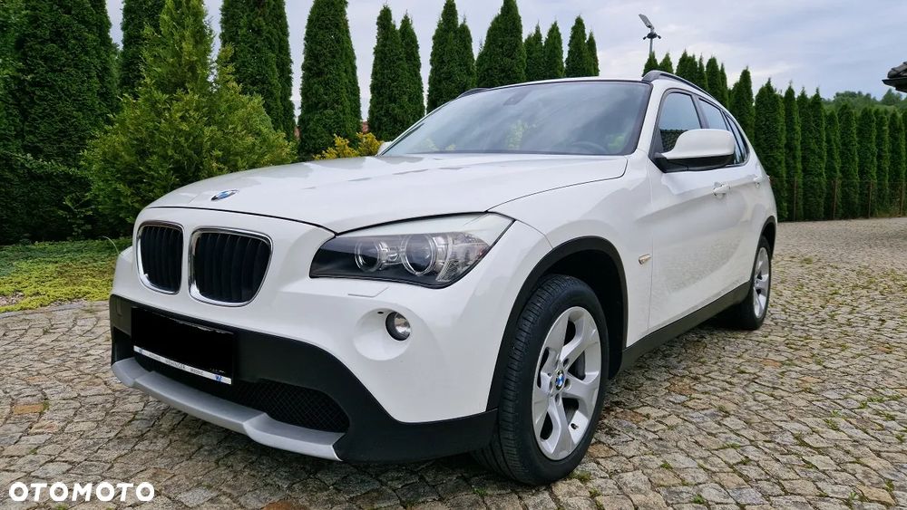 BMW X1 xDrive18d Sport Line - 1