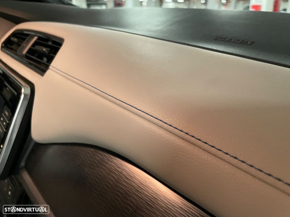 Nissan Leaf Tekna Two Tone+ProPilot Park - 25