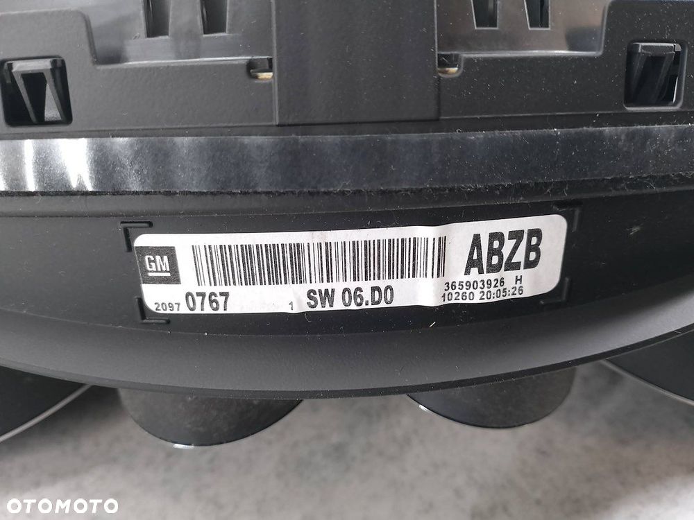 LICZNIK OPEL INSIGNIA A 20970767  A2C53412147 2.0 16V - 4