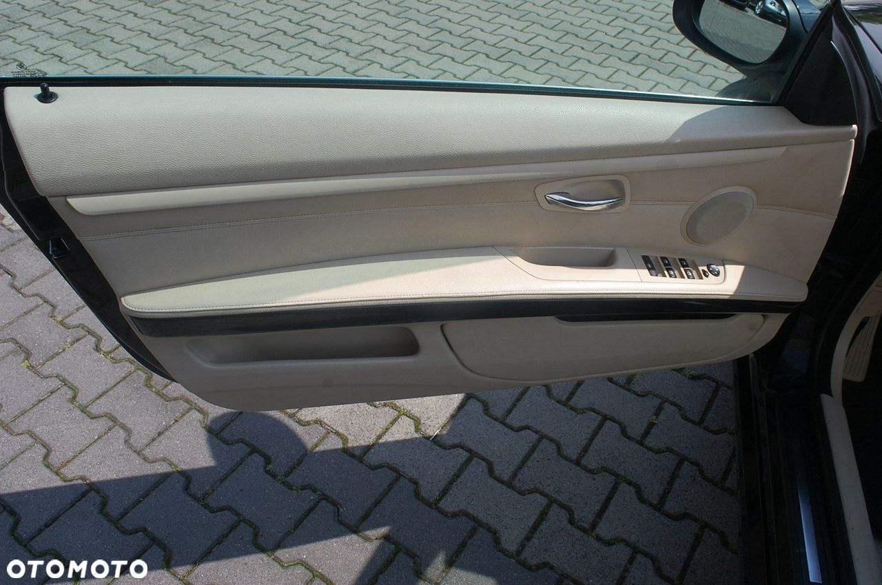 BMW Seria 3 - 37