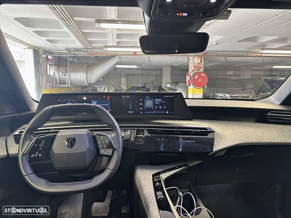 Peugeot 3008 1.2 Hybrid Allure e-DCS6 - 8