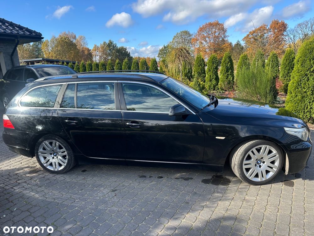 BMW Seria 5 520d Touring - 2