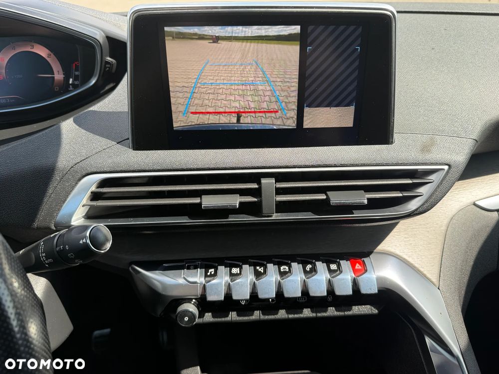 Peugeot 5008 BlueHDi 180 EAT6 GT - 10