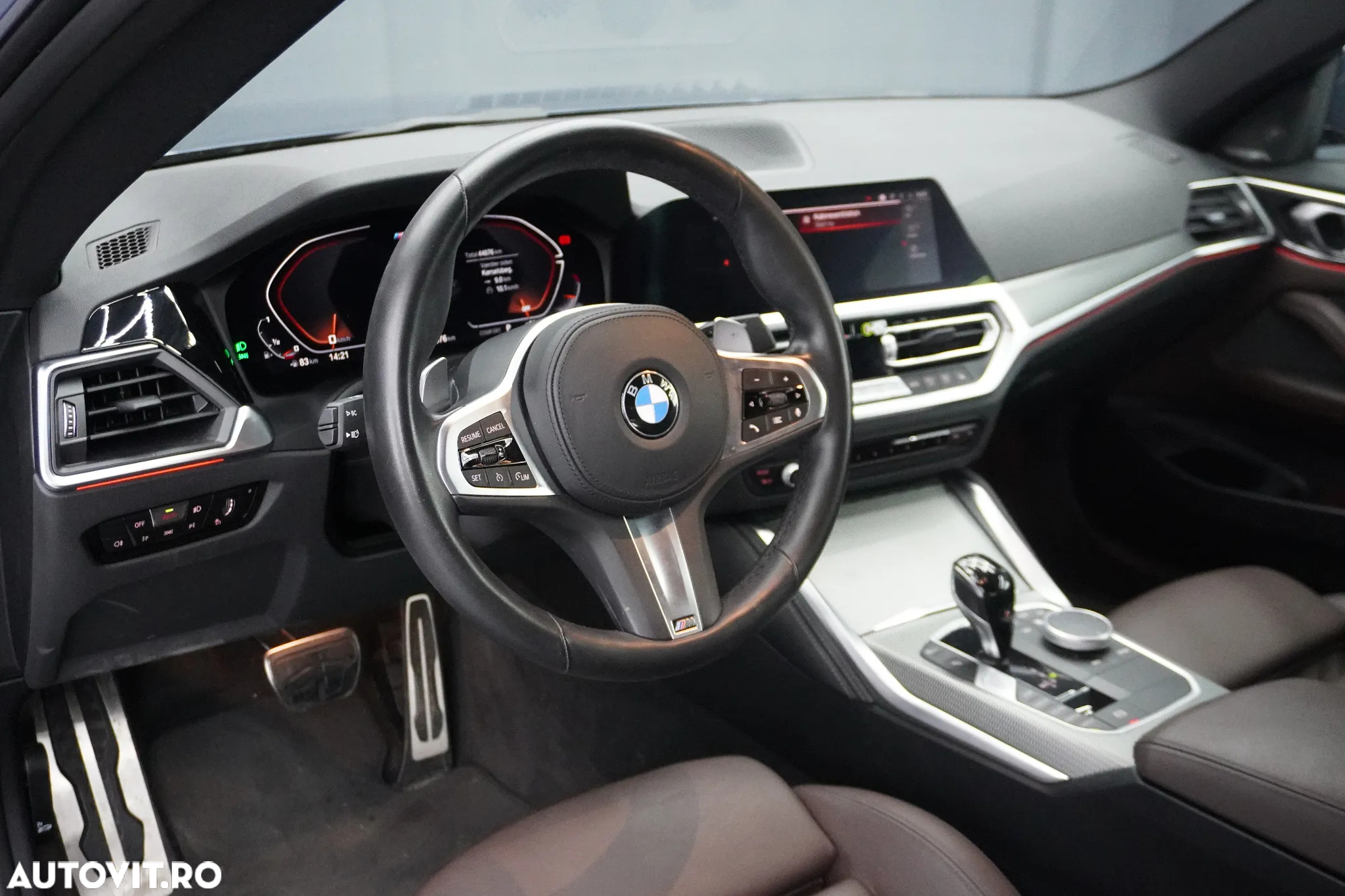 BMW M4 M440i xDrive - 4