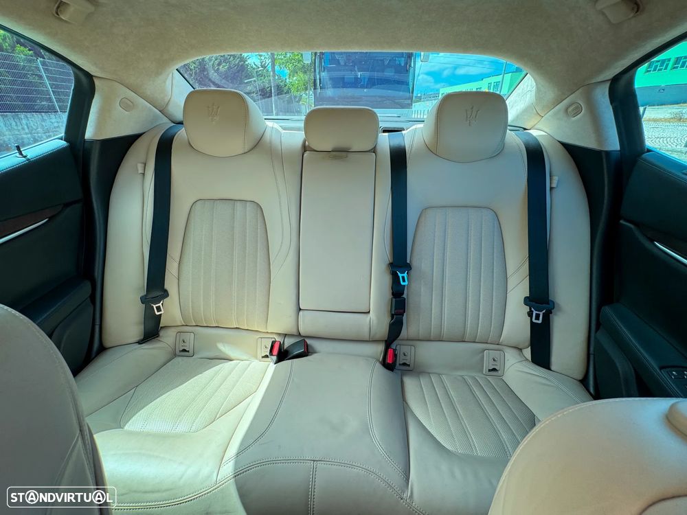 Maserati Ghibli 3.0 V6 - 19