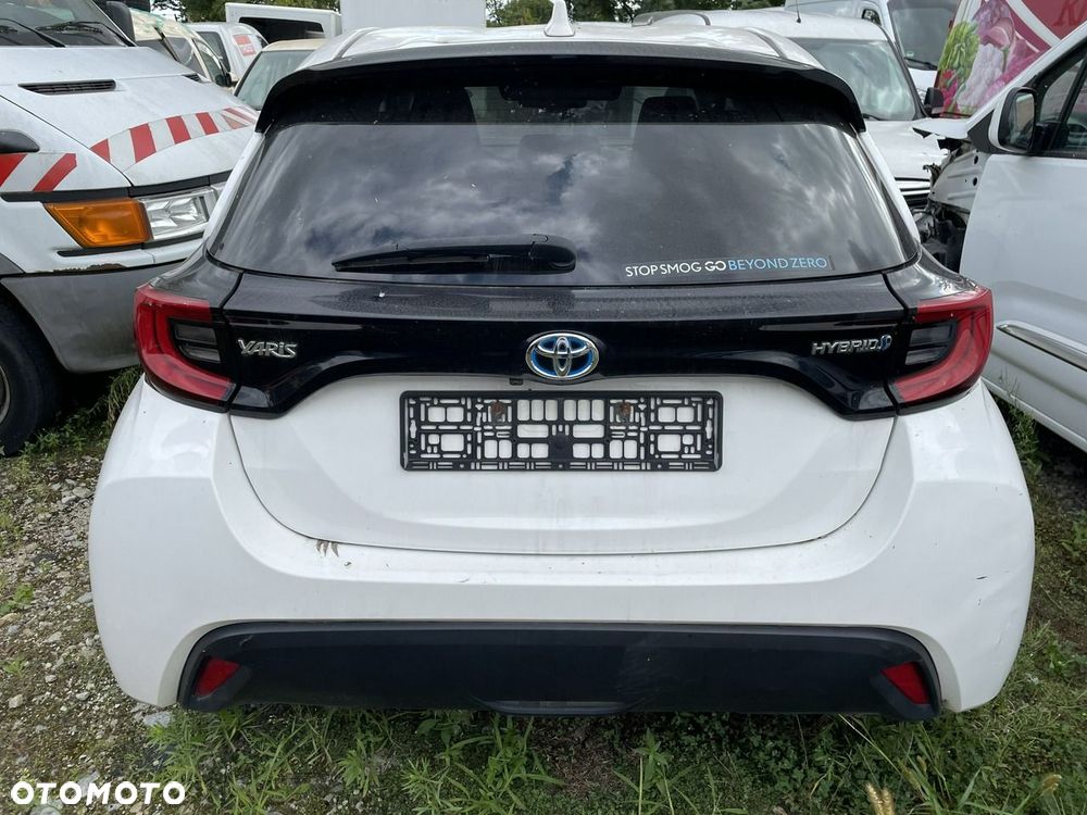 Toyota Yaris - 7