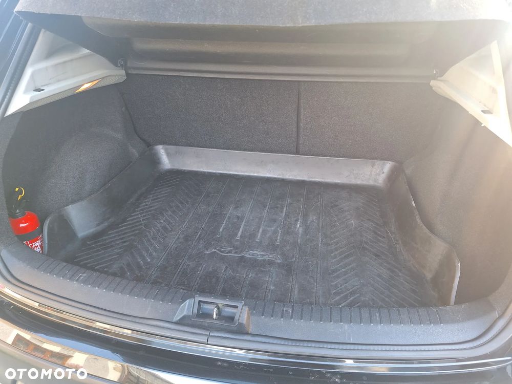 Nissan Qashqai - 11