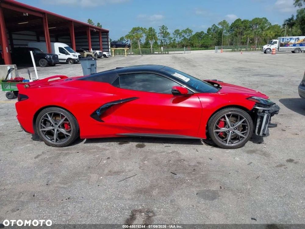 Chevrolet Corvette - 6