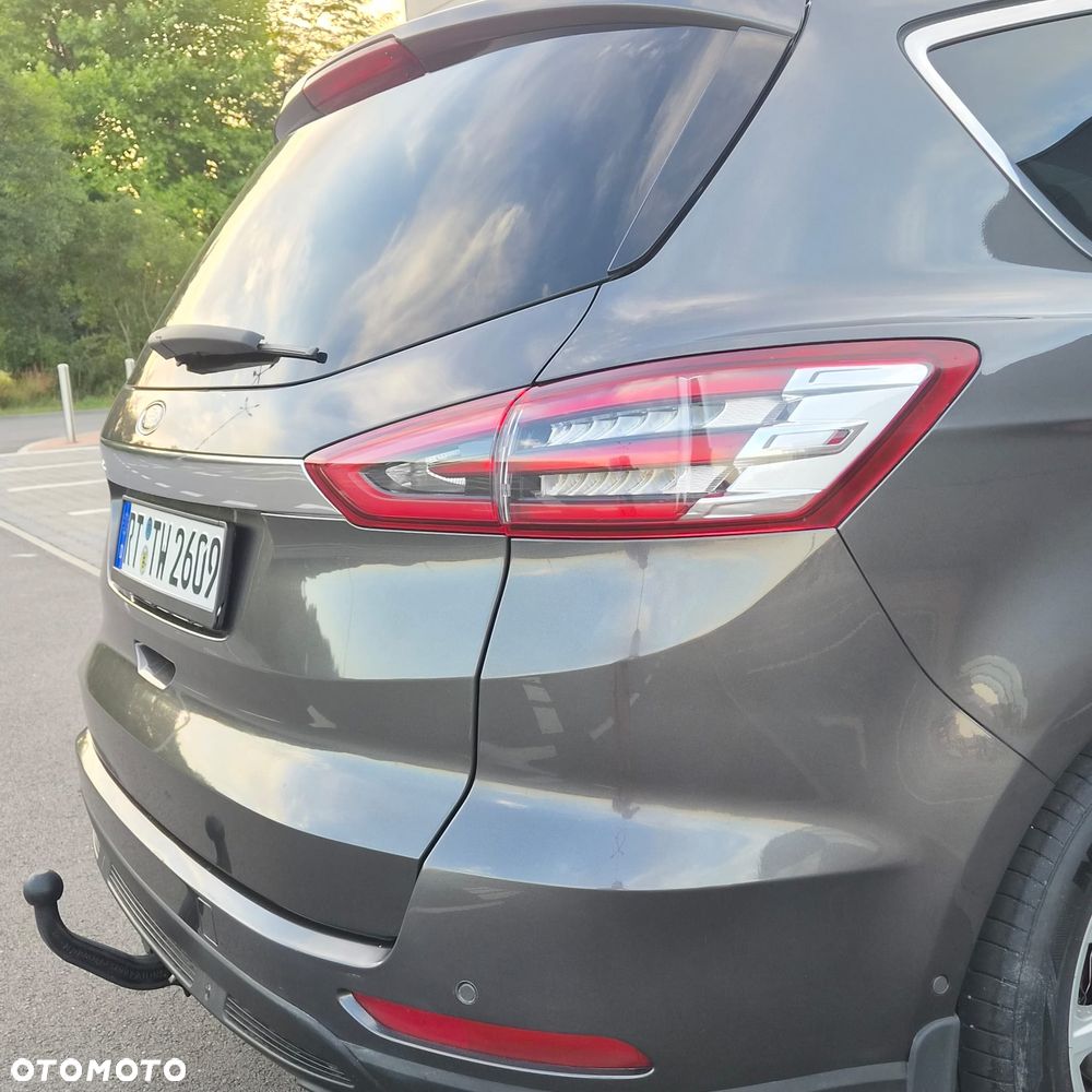 Ford S-Max 2.0 TDCi Titanium - 37
