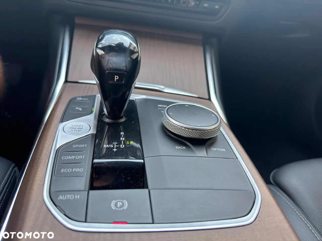 BMW Seria 3 318d MHEV Advantage - 12
