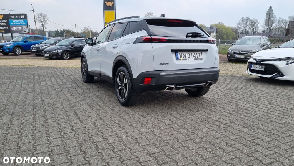 Peugeot 2008 1.2 PureTech Allure S&S EAT8 - 27
