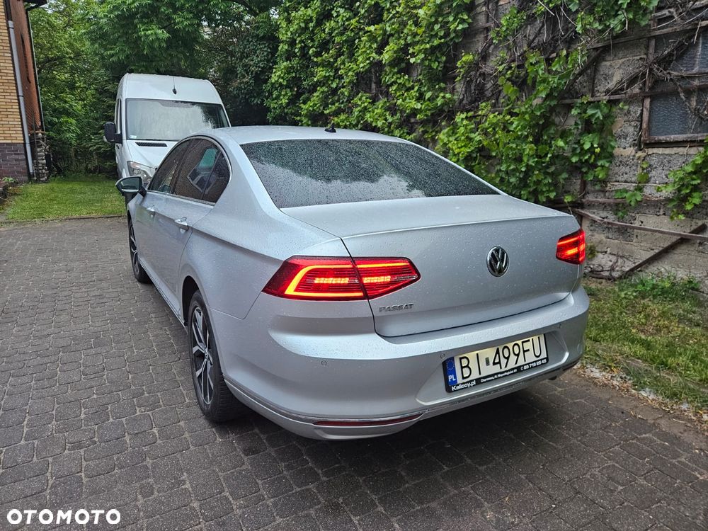 Volkswagen Passat 2.0 TDI BMT Highline DSG - 9